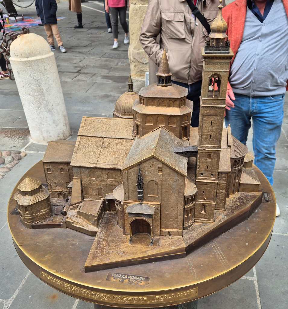 plastico della basilica di santa maria maggiore con particolari arhitettonici veramente ben definiti