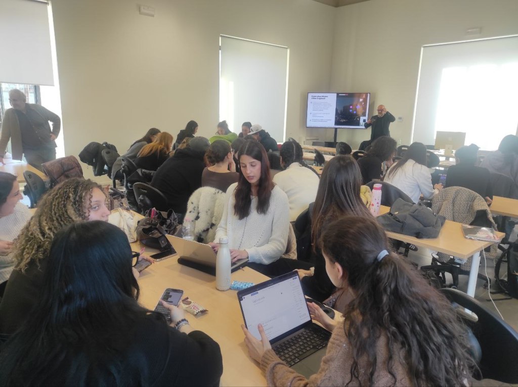 smartphone o computer tutto serve al workshop